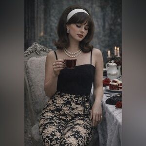 Appleseed’s Boho Floral Brocade Pants - Black & Gold - Size 8